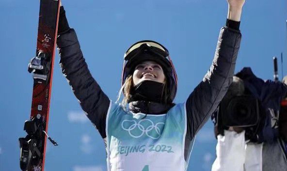 女人扒开尿口的网站